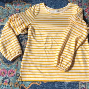 Ruffle sleeve sweatshirt